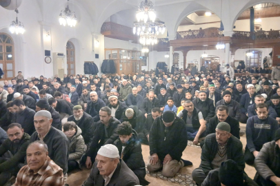 Bolvadin’de Miraç Kandili Huşu İçinde İdrak Edildi